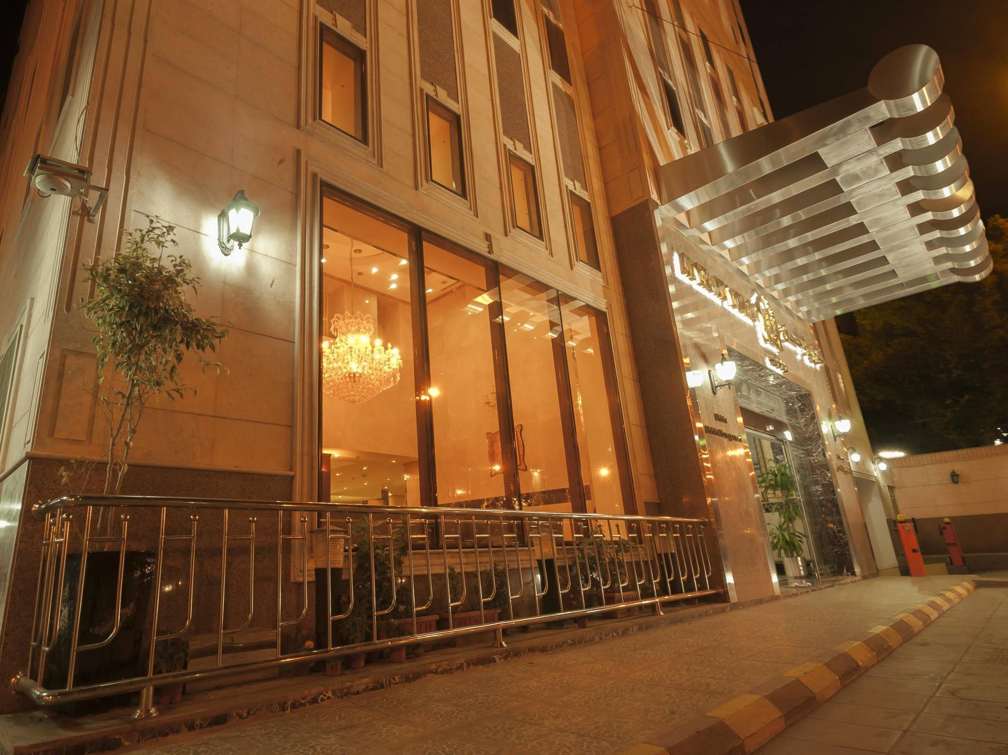 Platinum Abraj Al Ehsan Hotel Mecca Exterior photo