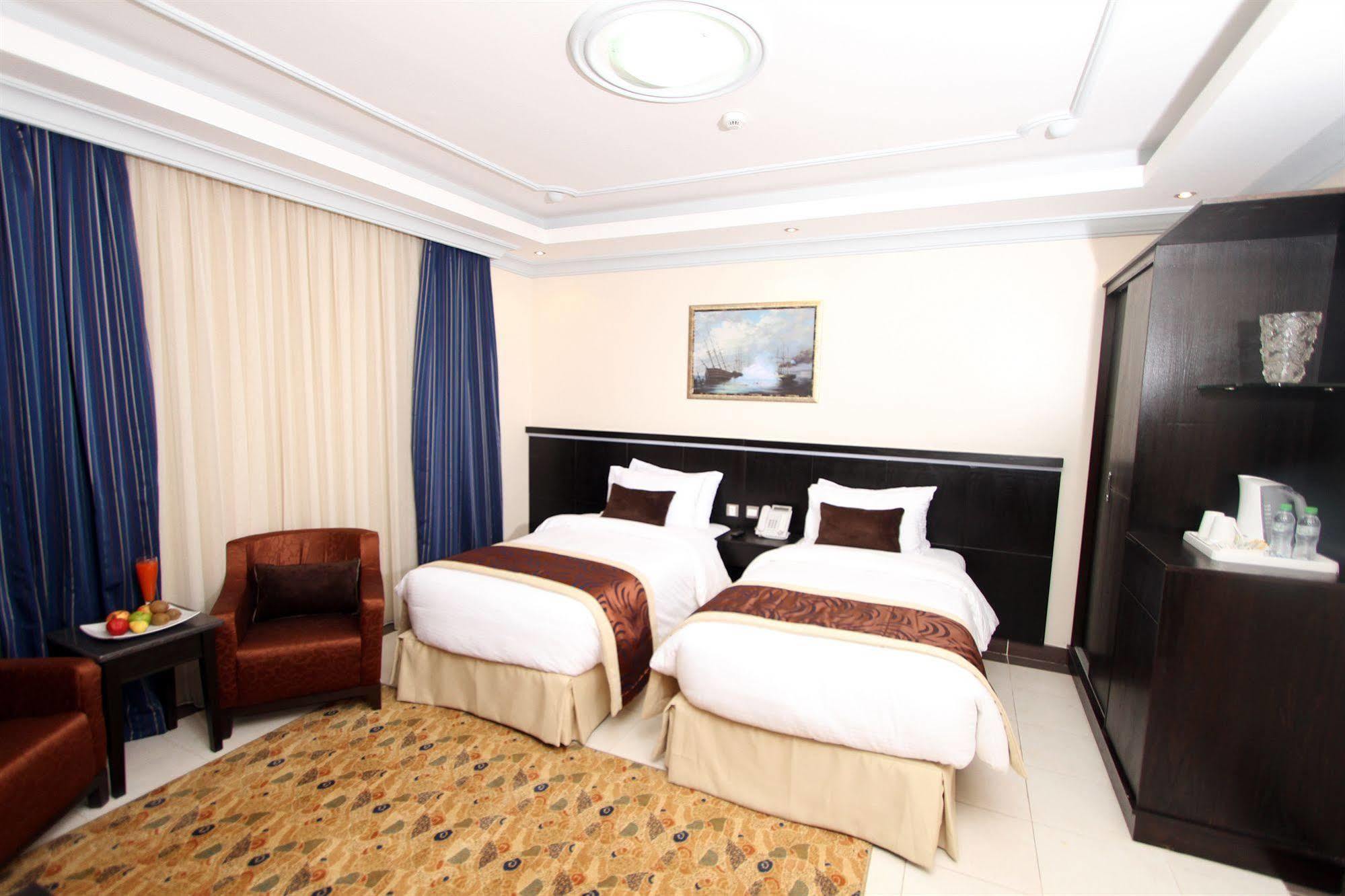Platinum Abraj Al Ehsan Hotel Mecca Exterior photo