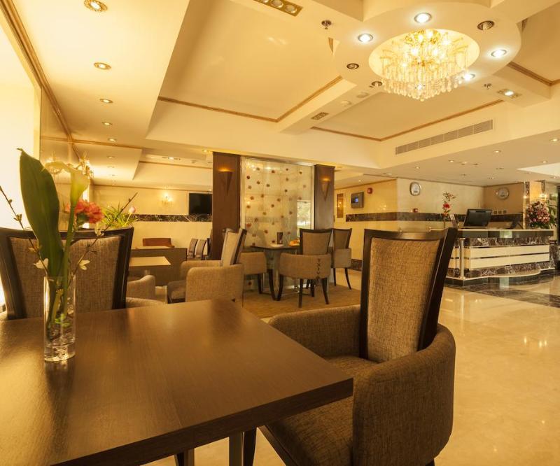 Platinum Abraj Al Ehsan Hotel Mecca Exterior photo